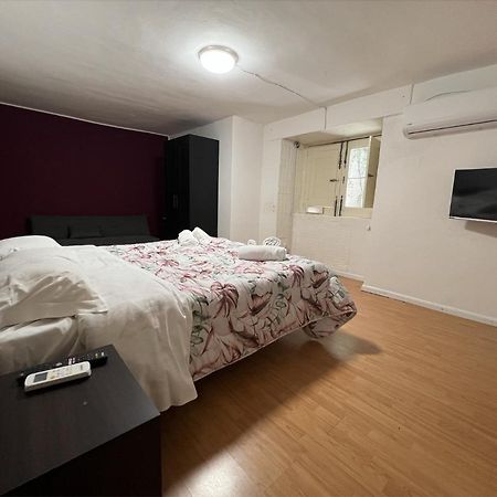 Il Giardino E Gli Affreschi Bed & Breakfast Catania Exterior photo