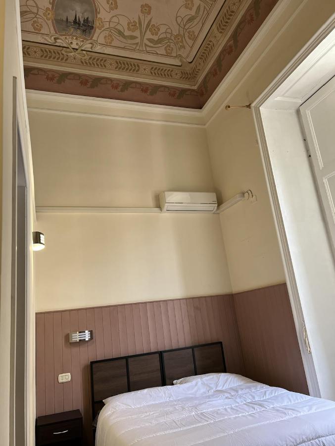 Il Giardino E Gli Affreschi Bed & Breakfast Catania Exterior photo