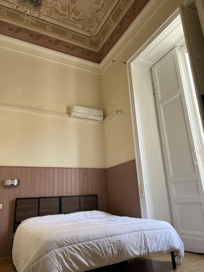 Il Giardino E Gli Affreschi Bed & Breakfast Catania Exterior photo